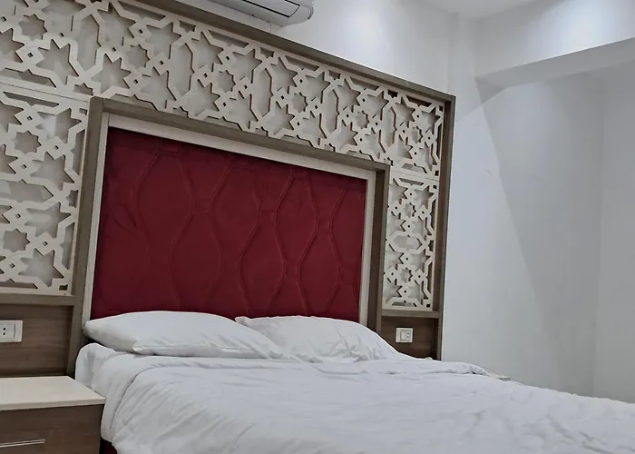 فنادير باي Apartamento